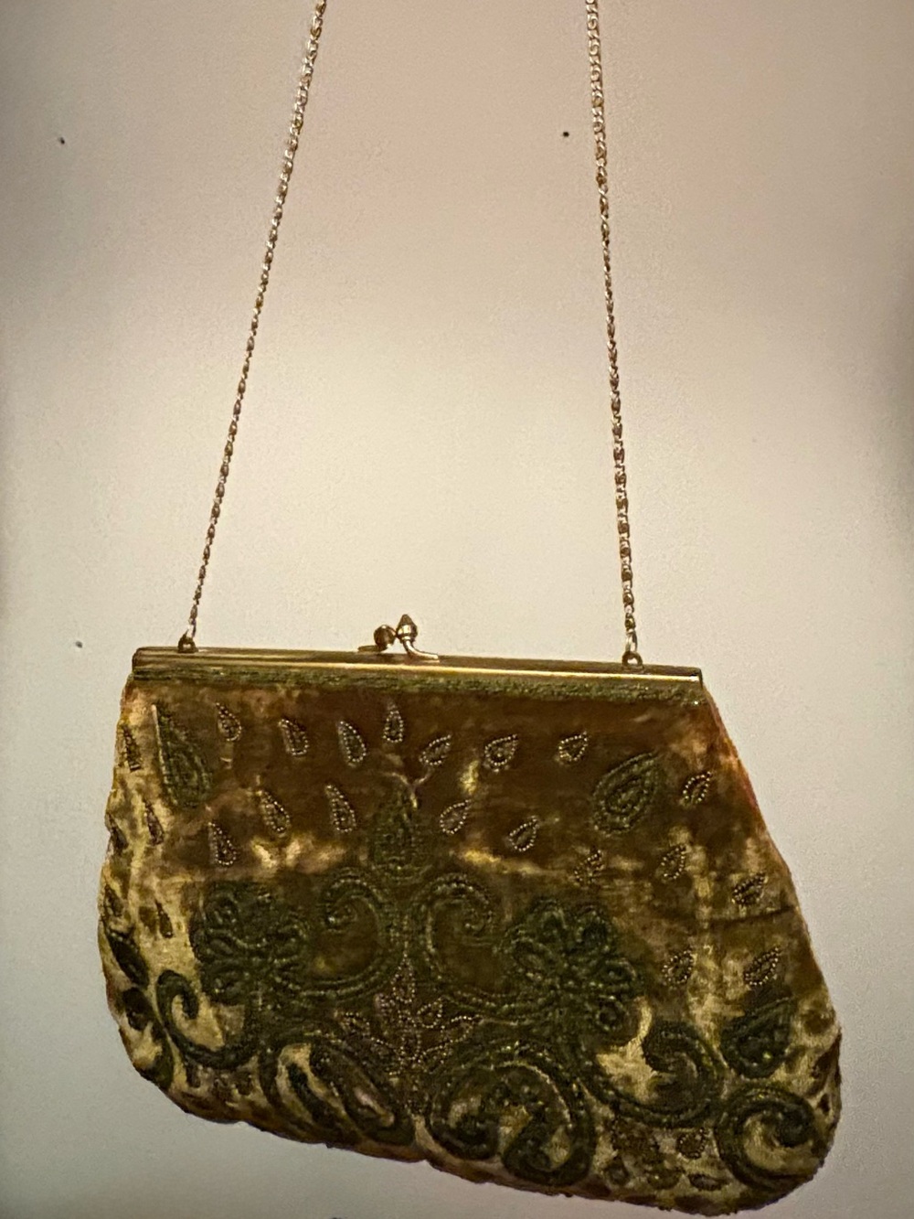 Moyna Velvet Beaded Evening Bag Green Embroidery Chain Strap